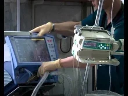 poraneni-v-rayone-zaytsevo-volonteri-ta-biytsi-perbuvayut-u-reanimatsiyi-dniprovskiy-likarni-im-mechnikova