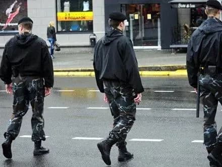 u-bilorusi-zatrimali-lideriv-opozitsiyi-pislya-aktsiyi-proti-podatku-na-darmoyidiv