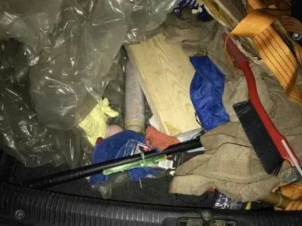 dvoye-ukrayintsiv-namagalis-perepraviti-do-polschi-blizko-kilograma-burshtinu