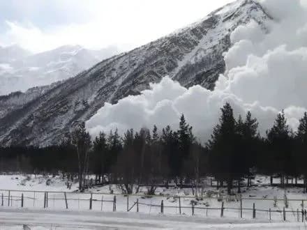 znizhennya-rivnya-lavinnoyi-nebezpeki-konstatuvali-na-zakarpatti