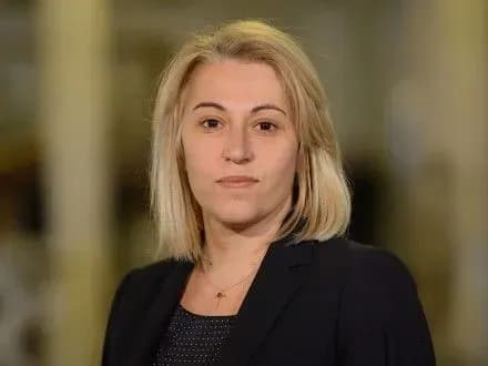 reglamentniy-komitet-perenis-rozglyad-skladannya-povnovazhen-nardepom-o-babak