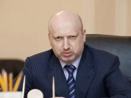 o-turchinov-doruchiv-sbu-rozibratisya-z-poyizdkoyu-ukrayinskikh-politikiv-do-krimu