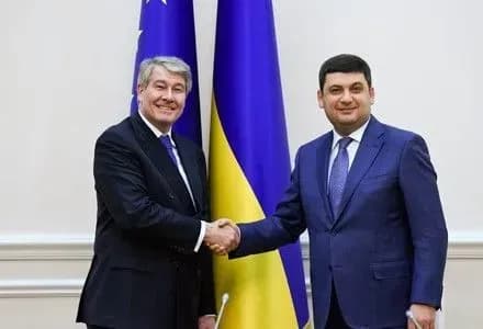 uryad-ukrayini-zatsikavleniy-u-poglibleni-spivpratsi-iz-nimechchinoyu-v-groysman