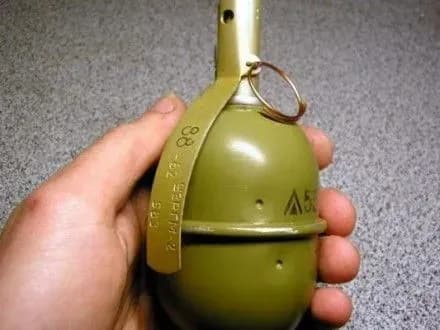 pid-chas-zastillya-zhitel-kharkivschini-pidirvav-granatu-ye-zagibli