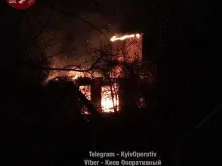 u-kiyevi-gorilo-komunalne-pidpriyemstvo