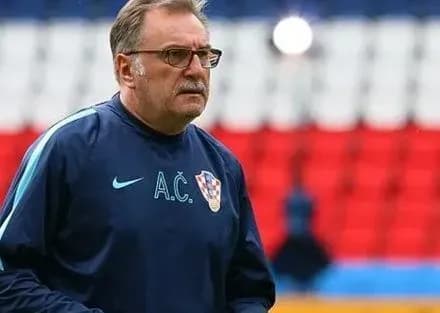 nastavnik-a-chachich-prodovzhiv-kontrakt-iz-zbirnoyu-khorvatiyi