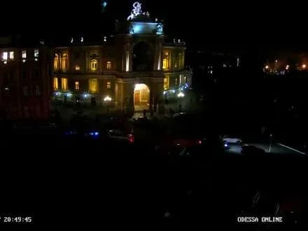 ukrayina-doluchilasya-do-aktsiyi-godina-zemli