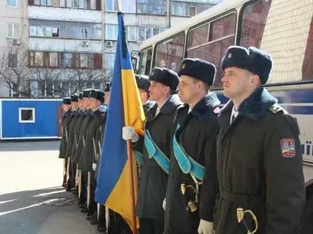 u-kiyevi-poproschalisya-iz-dvoma-zagiblimi-viyskovimi-v-aviakatastrofi-pid-kramatorskom