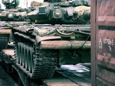 minoboroni-rf-gotuyetsya-utilizuvati-tonni-viyskovogo-ozbroyennya-ta-boyepripasiv