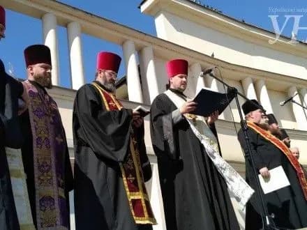 spilniy-moleben-za-peremogu-nad-agresorom-proyshov-v-ukrayini