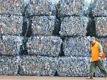 ukrayintsi-zmozhut-zaroblyati-na-smitti