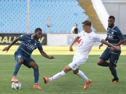 sogodni-vidbudutsya-dva-poyedinki-24-turu-upl