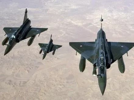 sposterigachi-povidomili-pro-15-zagiblikh-cherez-aviaudar-poblizu-rakki