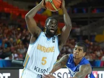 basketbolist-zbirnoyi-ukrayini-yu-dzheter-vistupatime-za-beshiktash
