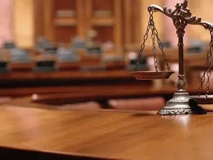 rosiyskogo-senatora-o-shishkina-ostatochno-pozbavili-zvannya-pochesniy-kharkivyan