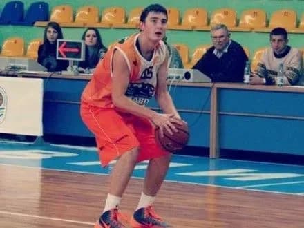 vikhovanets-bk-cherkaski-mavpi-a-bilous-prodovzhit-karyeru-v-ncaa