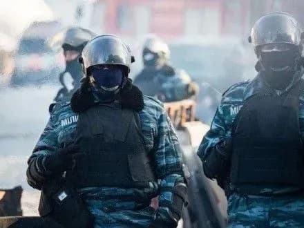 u-derzhdumi-dopustili-nadannya-eks-berkutivtsyam-gromadyanstva-rosiyi