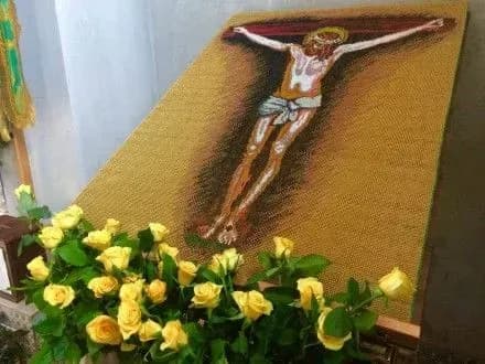 ikonu-zi-100-tis-sirnikiv-osvyatili-na-volini