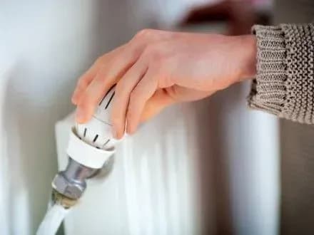 u-kiyevi-ne-vidnovlyat-opalyuvalniy-sezon-cherez-pokholodannya-kmda