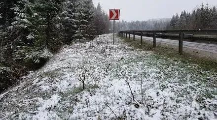 na-vinnichini-chotiri-rayoni-zasipalo-snigom