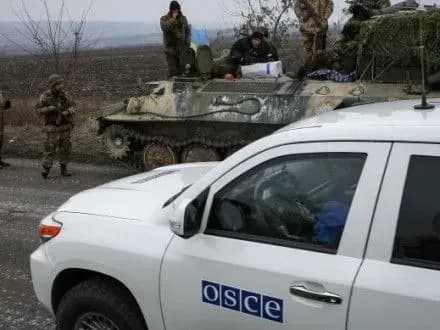 nayavnist-vazhkogo-ozbroyennya-na-donbasi-bulo-zafiksovano-85-raziv-a-khug