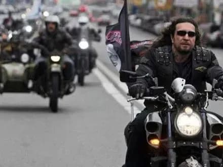 prikordonniki-vidstezhuyut-rukh-nichnikh-vovkiv-yaki-mozhut-sprobuvati-vyikhati-do-ukrayini-o-slobodyan