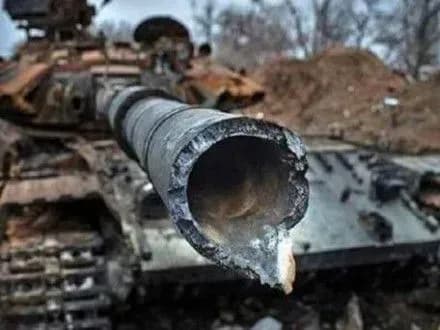 btr-boyovikiv-scho-perevoziv-spirtne-zishtovkhnuvsya-iz-gazoprovodom-ye-zhertvi