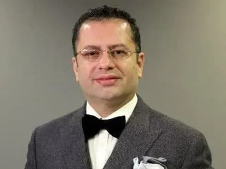 zasnovnika-iranskogo-telekanalu-zastrelili-v-stambuli-zmi