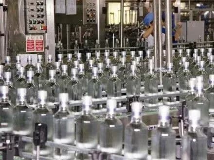 minimalni-tsini-na-likero-gorilchani-virobi-zrostut-na-11-minekonomrozvitku