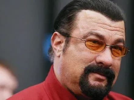 sbu-zaboronila-stivenu-sigalu-vyizd-do-ukrayini