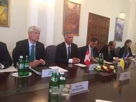 p-klimkin-rozpochav-peregovori-zi-shveytsarskim-kolegoyu-u-kiyevi