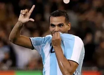 kh-sampaoli-na-choli-argentini-obigrav-braziliyu