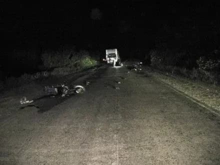 vnaslidok-lobovogo-zitknennya-na-chernigivschini-zaginuli-mototsiklisti