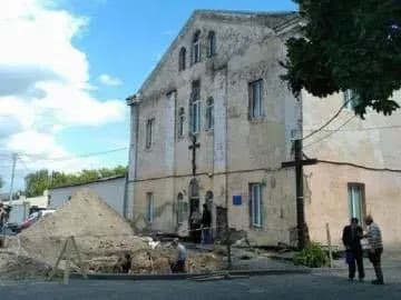 masove-pokhovannya-rozstrilyanikh-politvyazniv-znayshli-v-lutsku