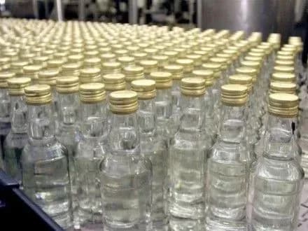 na-kiyivschini-likviduvali-chergoviy-pidpilniy-sklad-alkogolnogo-surogatu