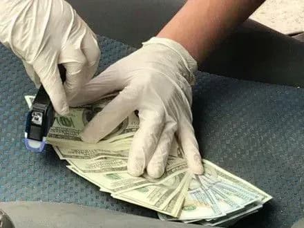 kerivnika-derzhgeokadastru-u-zhitomirskiy-oblasti-zatrimali-na-khabari