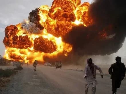 kilkist-zhertv-pozhezhi-u-pakistani-zrosla-do-190-osib