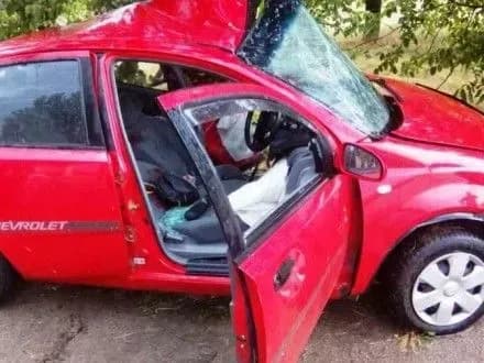 v-dtp-na-mikolayivschini-zaginula-zhinka-y-postrazhdali-dvoye-lyudey