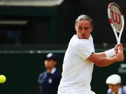 o-dolgoplov-ne-zmig-zavershiti-match-proti-r-federera