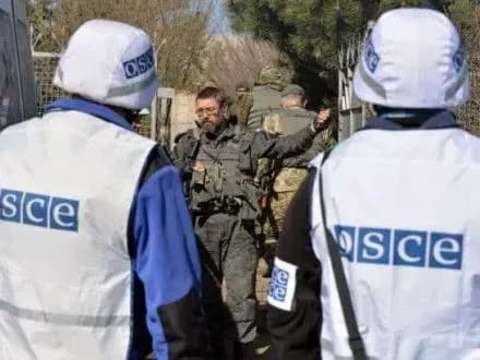 ukrayinska-storona-u-minsku-napolyagala-na-rozsliduvanni-faktiv-agresiyi-schodo-smm-obsye-na-donbasi