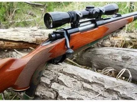 vnaslidok-neschasnogo-vipadku-na-chernigivschini-zaginuv-yeger