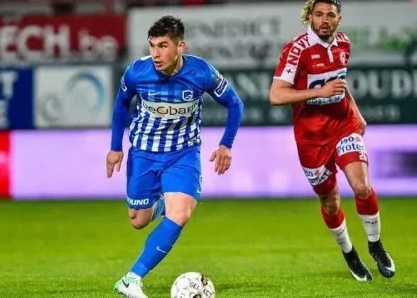 malinovskiy-zabiv-peremozhniy-gol-zi-shtrafnogo-u-gri-chempionatu-belgiyi