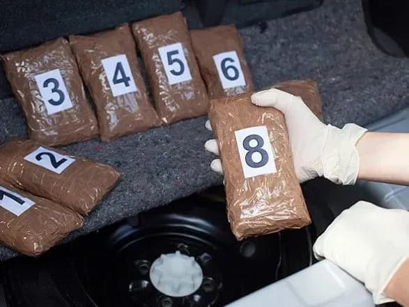 naybilshu-v-istoriyi-partiyu-kokayinu-viluchili-v-kolumbiyi