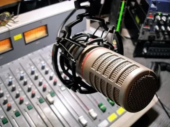 islamisti-zakhopili-efir-shvedskogo-radio