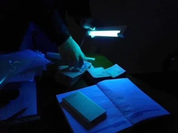 zastupnik-golovi-khersonskoyi-oda-rozpoviv-yak-yomu-namagalis-dati-50-tis-grn-khabarya