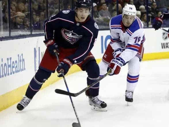 khokeyisti-kolambusa-zavoyuvali-tretyu-pidryad-peremogu-v-nkhl