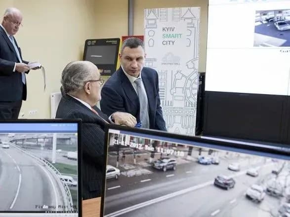 eks-mer-nyu-yorka-dzhuliani-pokhvaliv-klichka-za-znachni-pozitivni-zmini-yaki-za-nogo-zaznav-kiyiv