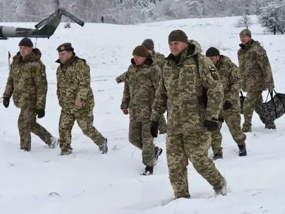 poltoraku-v-zoni-ato-rozpovili-pro-operativnu-situatsiyu-na-fronti