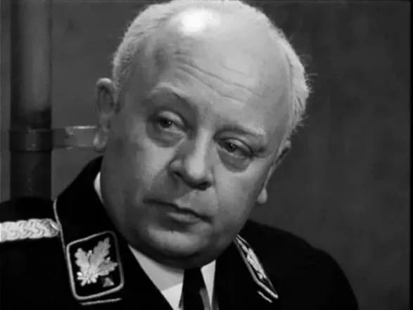 pomer-aktor-z-filmu-simnadtsyat-mittyevostey-vesni