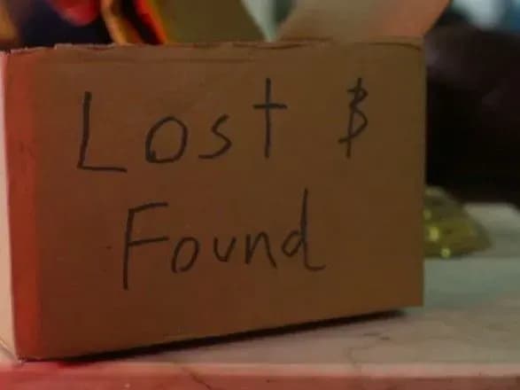 u-kiyivskomu-metro-rozpovili-yaki-rechi-prinosyat-v-byuro-znakhidok